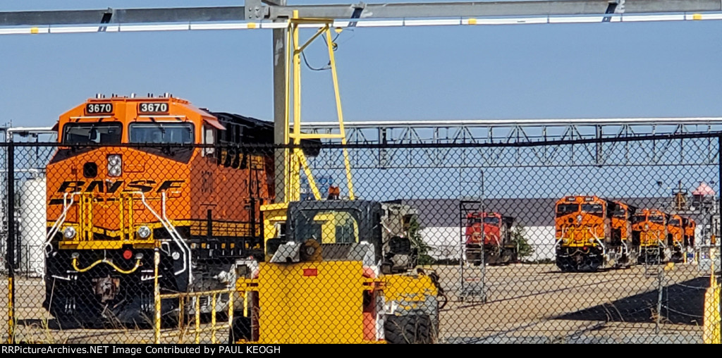 BNSF 3670 With BNSF 3664, 3666, 3669, and 3665 All Lined Up Behind Her
